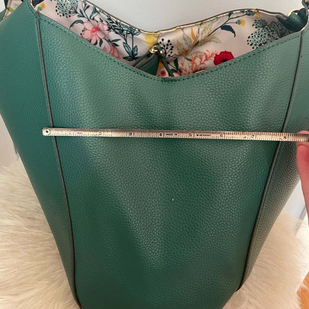 Nanette Lepore Pebbled Faux Leather Green Shoulder Bag - Picture 5 of 8